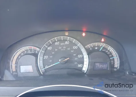 2012 Toyota Camry Se z USA, uszkodzony, nr VIN 4T1BF1FKXCU172535